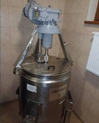 Zbiornik 300L z mieszadłem kwasoodporny 