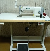 Maszyna do szycia stębnówka SIRUBA L818 jak nowa - nie używana