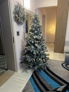 Choinka ośnieżona 180 cm