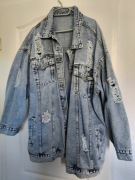 Wiosenna kurtka dżinsowa