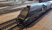 Hornby 00 A4 “Mallard” Lokomotywa plus 3x Pulman wagony pasazerskie