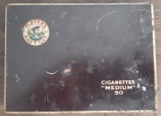 metalowe opakowanie / pudełko po papierosach 