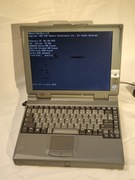 Laptop Leo, Windows 98, retro laptop z lat 90