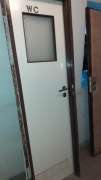 DRZWI z futryną WC