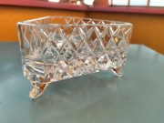 Pojemnik kryształowy na ozdobnych nóżkach nr11