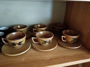 Filiżanki ze spodkami