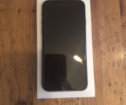 IPHONE SE 2020  STAN IDEALNY / 128GB / NOWA BATERIA