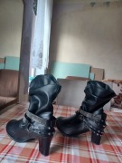 Botki na obcasie rozmiar 43.