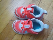 Sprzedam buciki niemowlęce rozmiar 19,5 nike