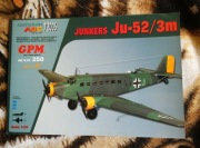 Ju52+wręgi+koła- model kartonowy 