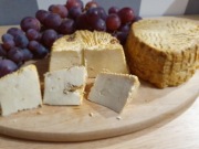 Ser podpuszczkowy wędzony lub naturalny 