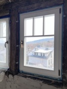 Nowe dębowe okna ze szprosami