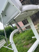 Łóżko kosmetologiczne