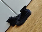 Sprzedam trampki, firma Converse, rozmiar 39, wkładka 24,5cm. 