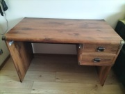 Biurko z 2 szufladami