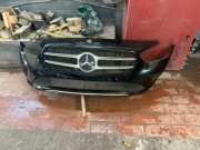 Mercedes B klasa W 247 Zderzak przód przedni Grill Atrapa Emblemat Oryginał