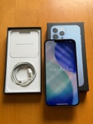 Apple iPhone 13 Pro Max 256 GB Sierra Blue plus 3 oryginalne etui Apple.