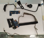 HP ENVY DV7  - gniazda USB, power klawisz, bateria, SATA kabel