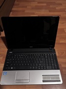 Laptop Aspire E1-571