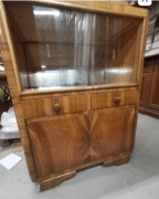szafka artdeco z przeszkleniem meble vintage