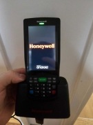 Honeywell EDA50K mobilny terminal danych z klawiaturą i stacją