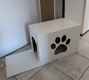 Budka dla kota, duża, kolor biały.