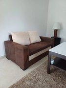 Nowoczesna rozkładana kanapa z poduchami 155x22 transport