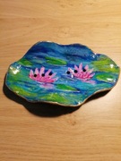 Mydelniczka lilie wodne rękodzieło handmade