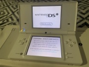 Konsola Nintendo DSi + R4 + 4 gry