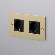 GNIAZDO WTYKOWE 2G EU SOCKET TYPE F BRASS