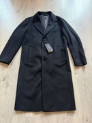 Długi płaszcz z mieszanki wełny z kołnierzem z klapami