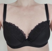 Biustonosz Flirtelle Eva Padded Plunge 70DD