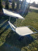 Leżak ogrodowy,plażowy z daszkiem na kółkach 