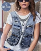 Biała koszulka damska z efektem jeansowej kamizelki – hit sezonu 