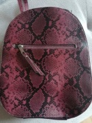 Plecak Reserved z motywem skóry węża bordo czarny 