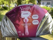 Gillette Venus Prezent dla dziewczyny: Maszynka. Wkłady. Kosmetyczka. Uchwy