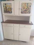 Klasyczny kredens kuchenny