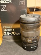 Obiekty Nikkor Z 24-70 F2.8