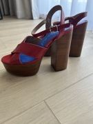 Sandały na obcasie Jeffrey Campbell 40 na platformie