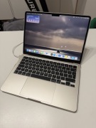 MacBook Air 13 M4 16/256 Księżycowa Poświata