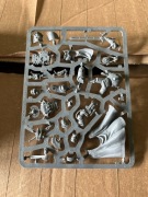 Horus Heresy Praetor z mieczem