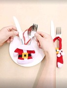 Zestaw 6 uchwytów na sztućce w kształcie Mikołaja