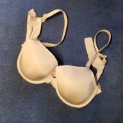 Biustonosz cielisty Intimissimi 85C