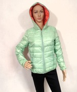 Miętowa kurtka pikowana Resalsa z kapturem – jak nowa, rozm. M