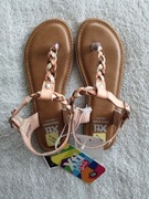 Nowe eleganckie hiszpańskie buty sandały japonki Xti 34