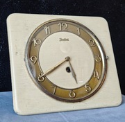 Zegar ścienny Junghans mechanizm W52