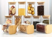 Zestaw 12 szklanych pojemniczków na przyprawy z bambusowym wieczkiem 
