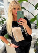 MEGI bluza kobieta z kolczykiem