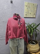 Sweter różowy diesel