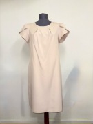 Sukienka na podszewce bezowa